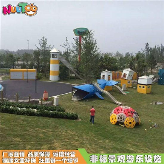 鯊魚斜屋木制滑梯價格_樂圖非標游樂