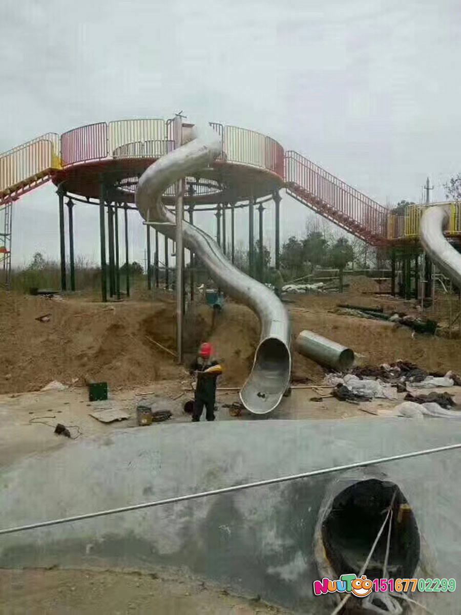 非標(biāo)準(zhǔn)型游樂設(shè)備有哪些重要的意義？可以按照實(shí)際情況