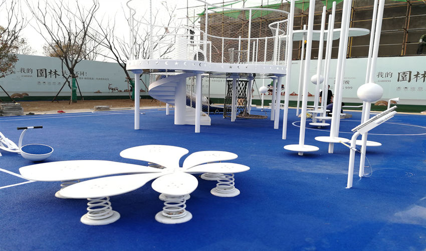兒童戶(hù)外景觀(guān)游樂(lè)設(shè)備哪個(gè)廠(chǎng)家好？