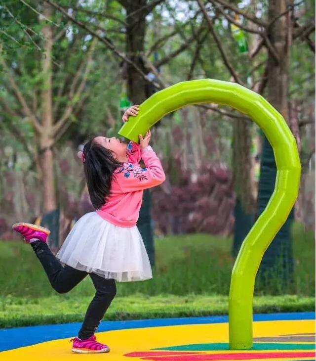 戶外游樂設(shè)施設(shè)備怎么選，尋找靠譜的加盟商