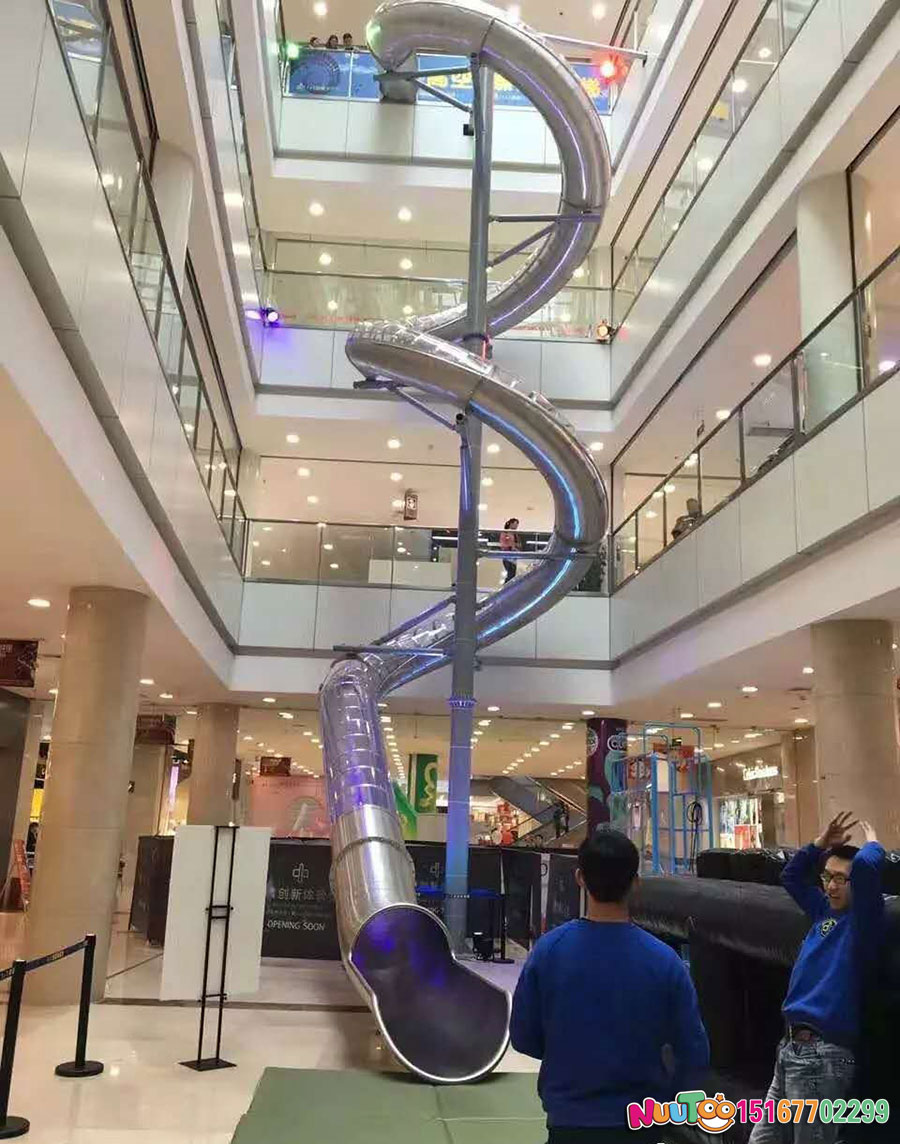 不銹鋼滑梯的材料有什么特別之處？有多方面優(yōu)點(diǎn)