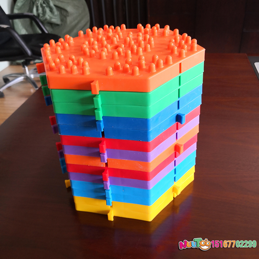 玉林彩虹滑道怎么賺錢？思路起到大作用