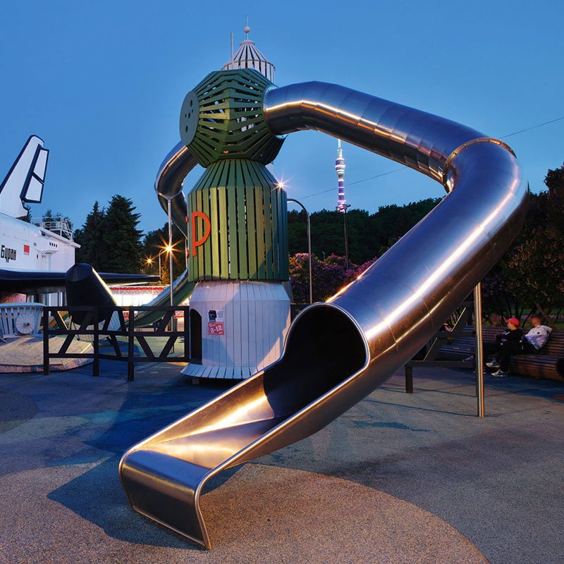 戶外小博士兒童組合滑梯供應(yīng)商如何選擇？